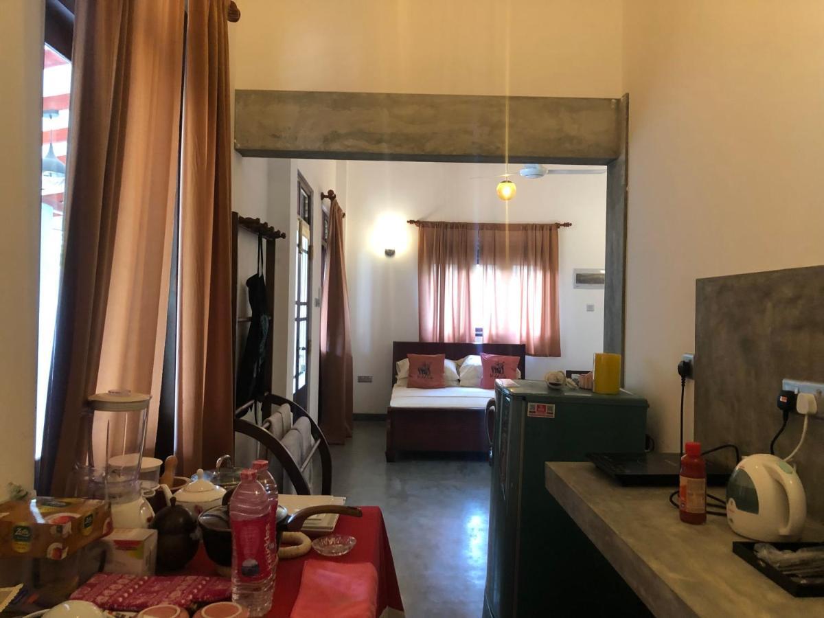 Lohas Villa Hiriketiya Диквелла Экстерьер фото